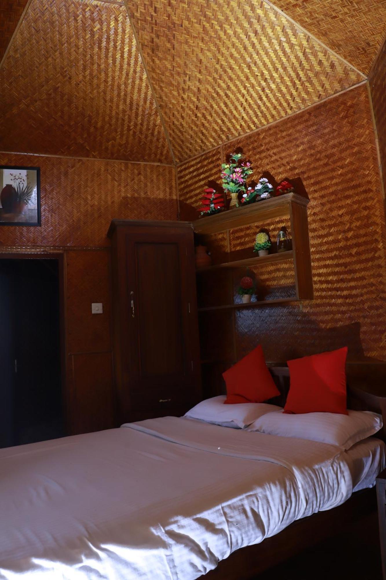 Nature Villa Anachal Екстериор снимка