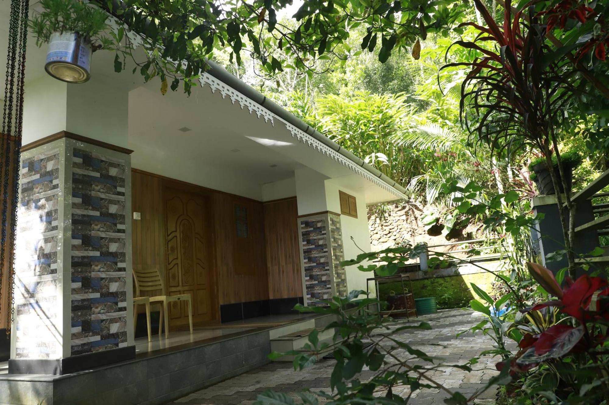 Nature Villa Anachal Екстериор снимка